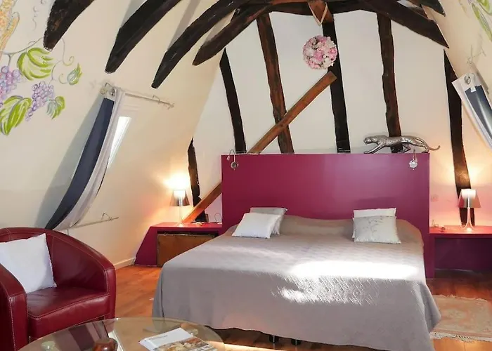 Cite Medievale, Charme & Calme, Bien Place Appartement *