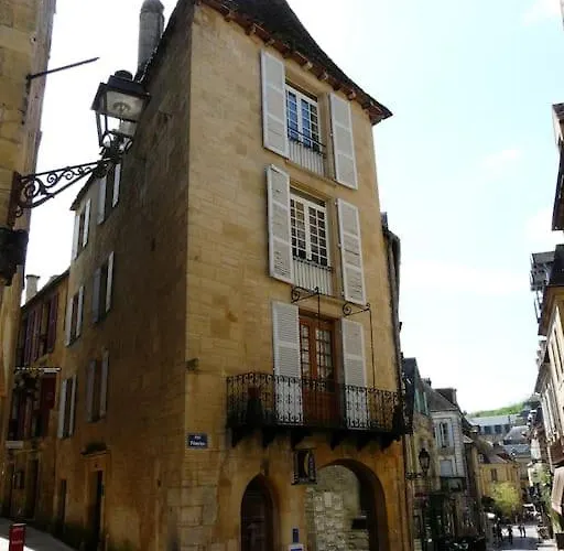 Cite Medievale, Charme & Calme, Bien Place Appartement